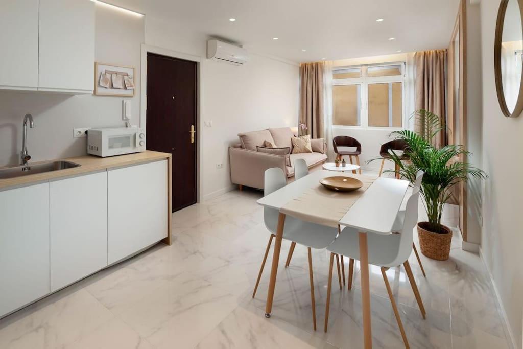Apartamento Moderno Y Bien Ubicado Málaga Extérieur photo